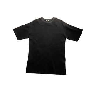 Uniqlo Cotton Blend Shirt With Side Slits in Black